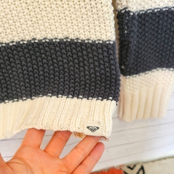 ROXY CHUNKY STRIPED SWEATER, SZ LARGE - Picture 4 of 13